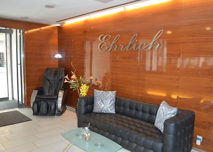 Отель Ehrlich 4*