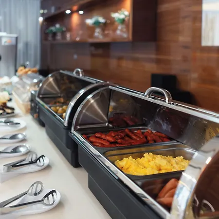 Ehrlich Hotel 4*